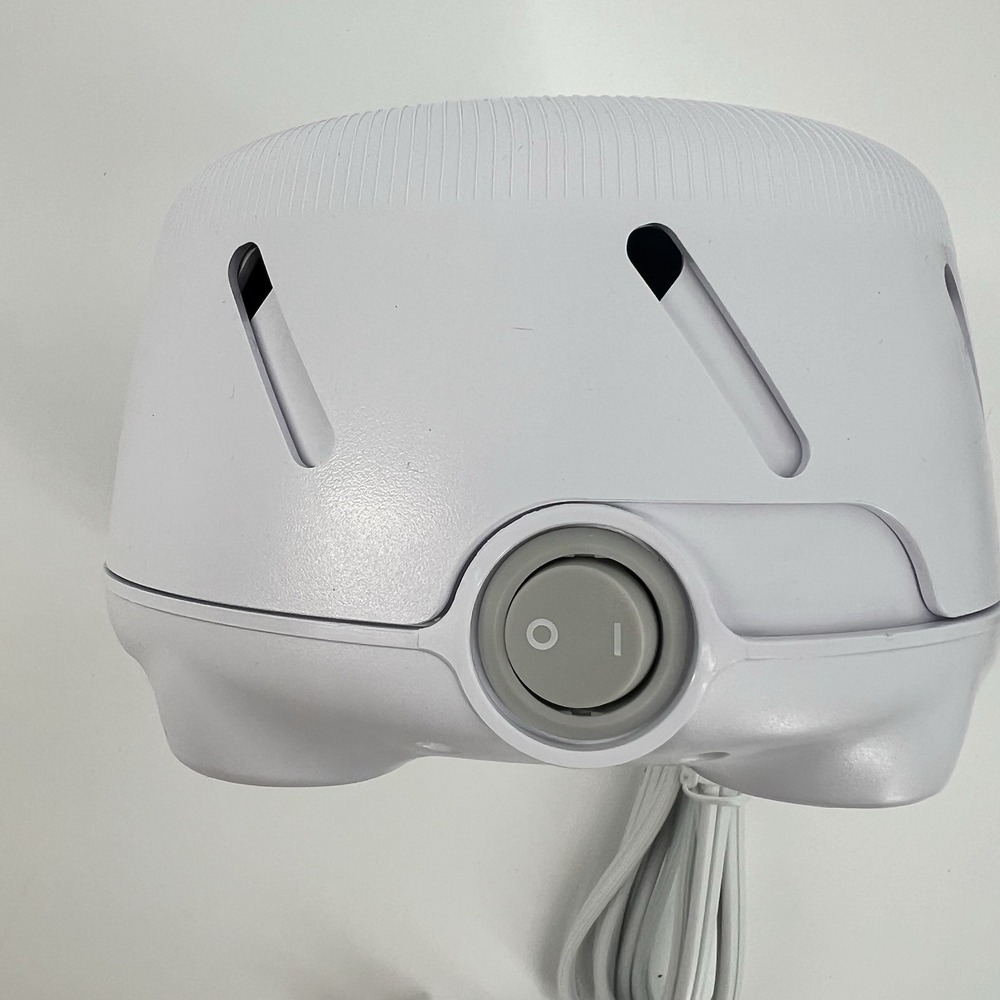 Yogasleep Dohm UNO White Noise Sound Machine WHITE New Open Box Model UM1USCW